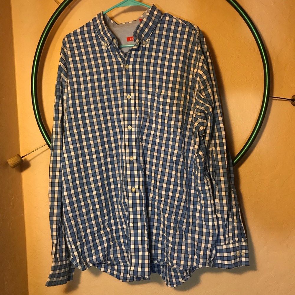 IZOD Mens’ Button Up Flannel